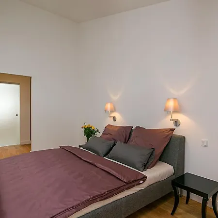 Apartment Megan Living München